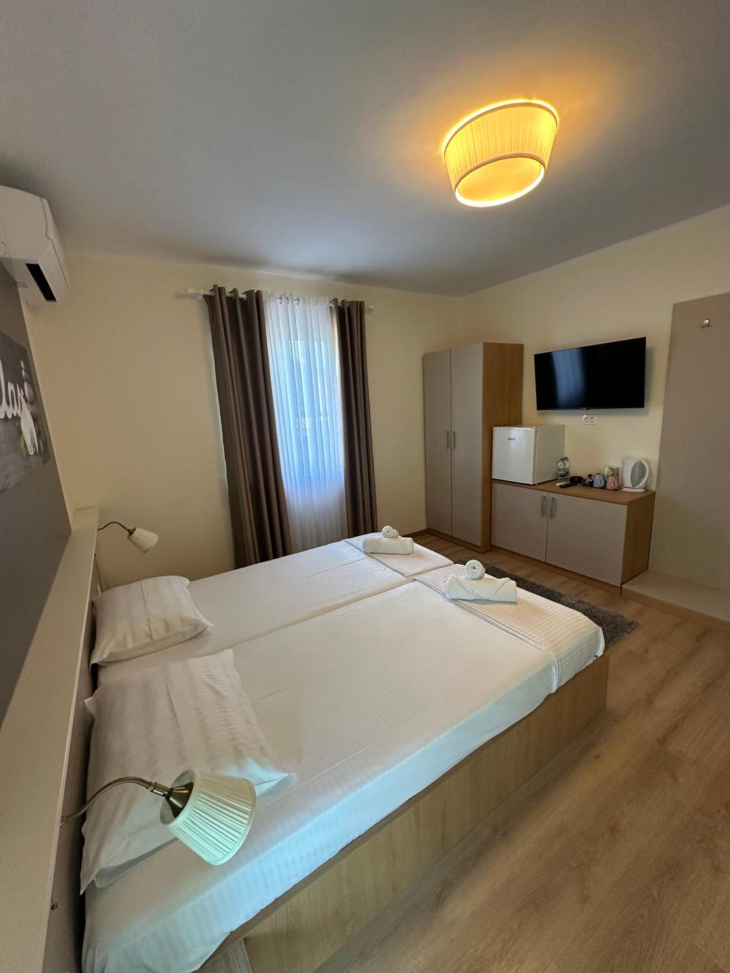 Luxury Apartments Vili Umag Bagian luar foto