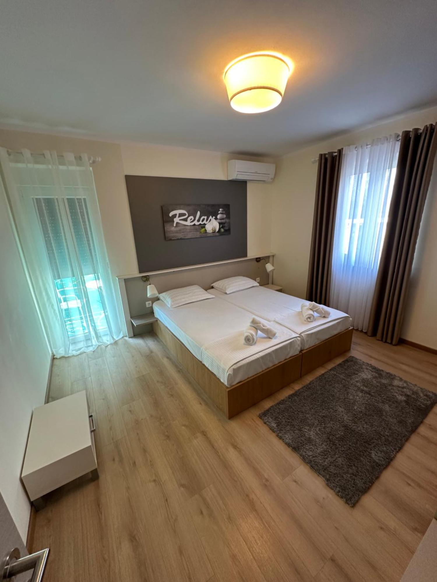 Luxury Apartments Vili Umag Bagian luar foto