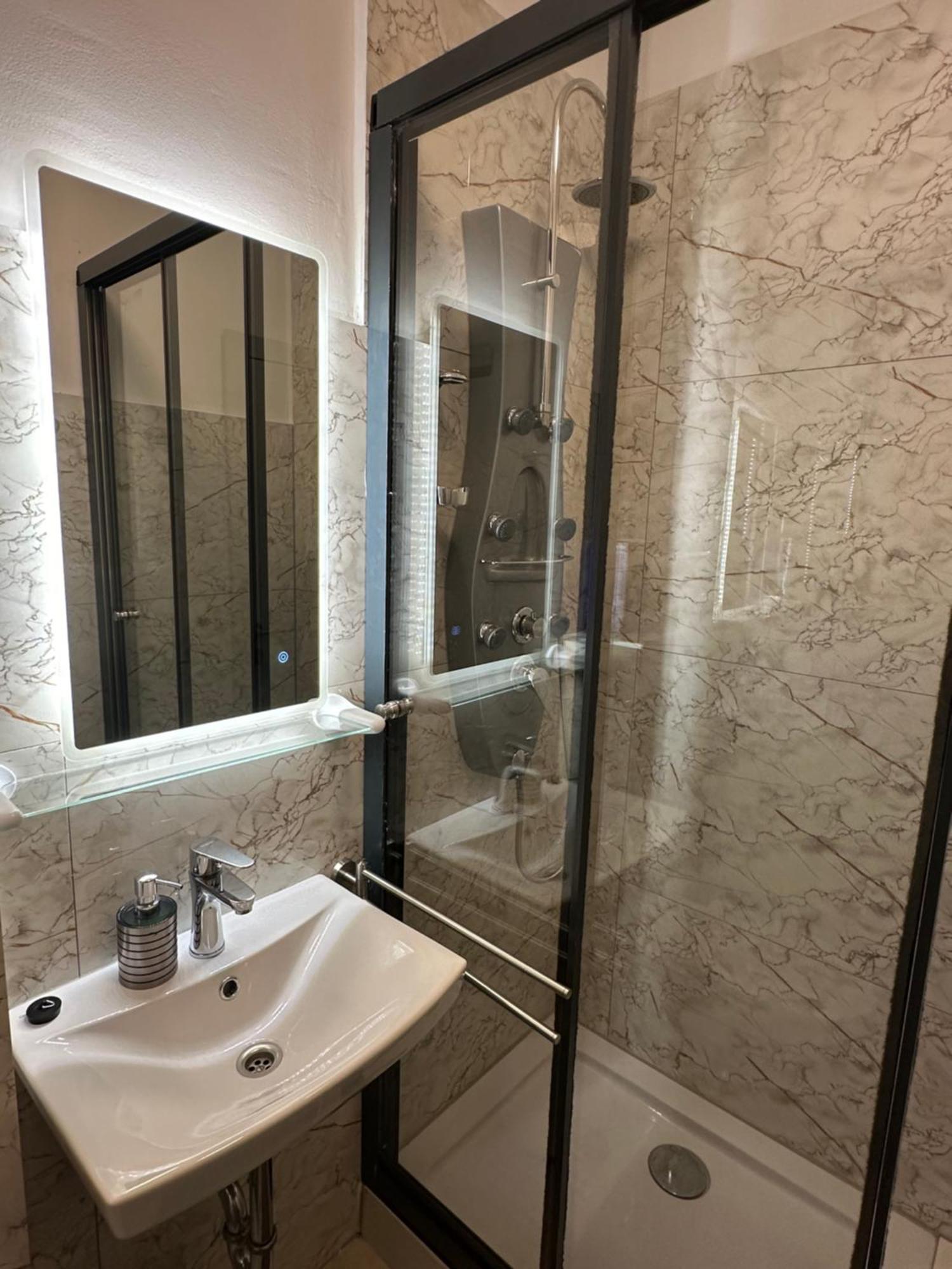 Luxury Apartments Vili Umag Bagian luar foto