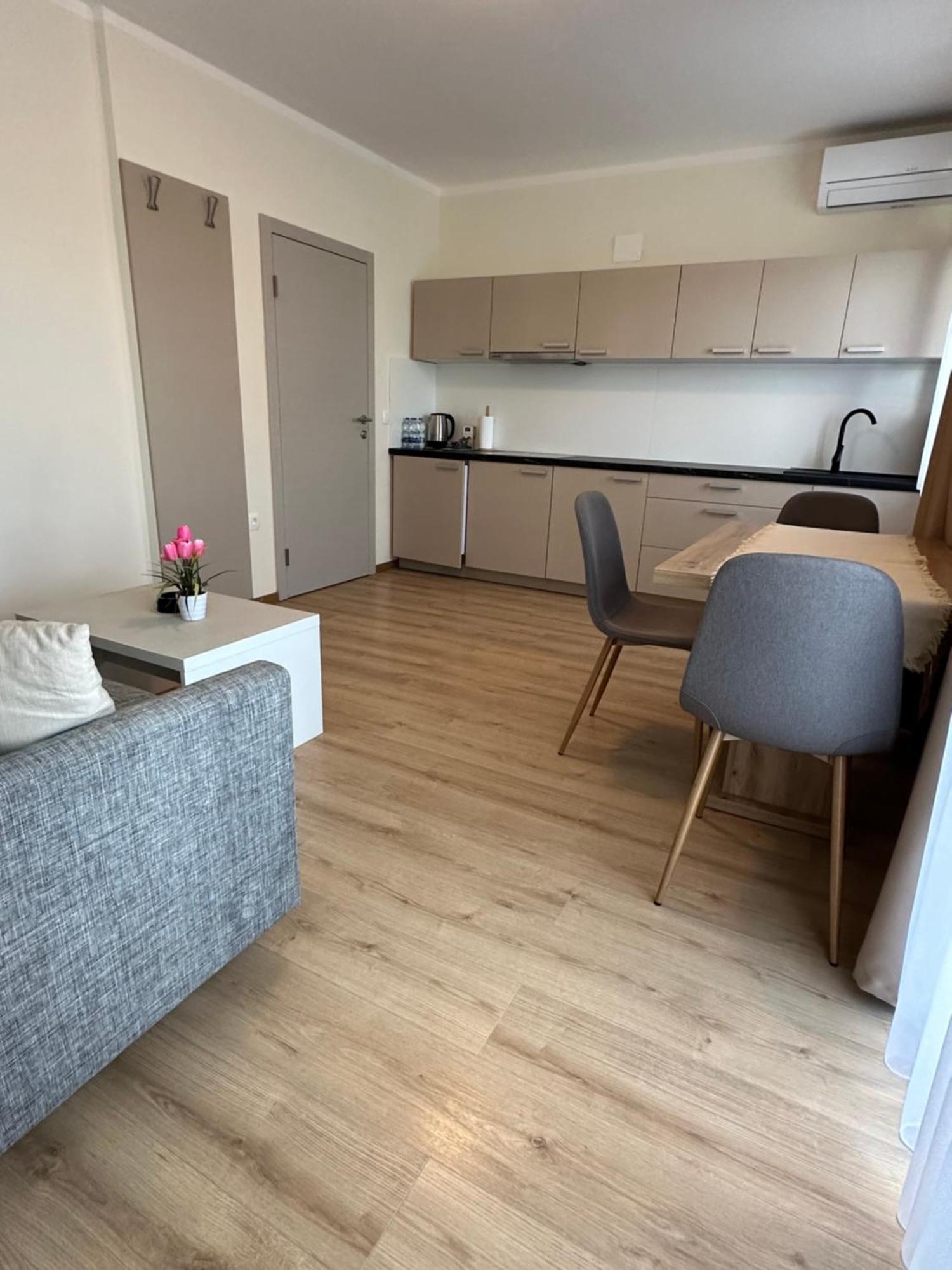 Luxury Apartments Vili Umag Bagian luar foto